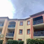 Bergerie Entierement Renove Prestations Premium Baignoire Balneo Clim Vue Piscine Et Parc Apartment Hyeres
