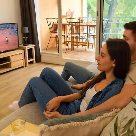 Bergerie Plage 5 Personnes Renove Avec Climatisation Et Bain A Remous Apartment
